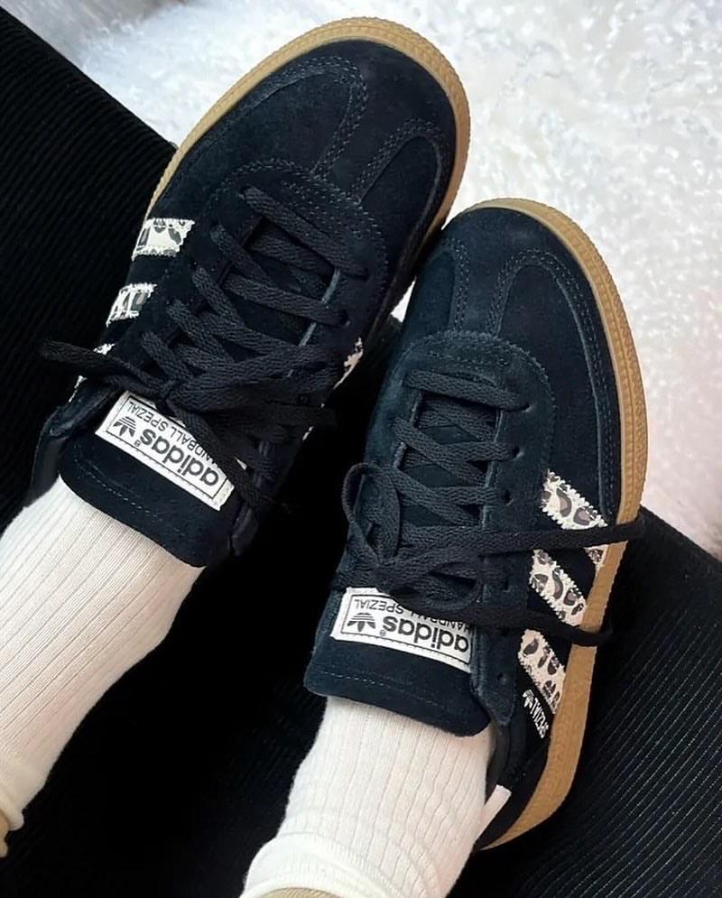 Adidas Spezial Black