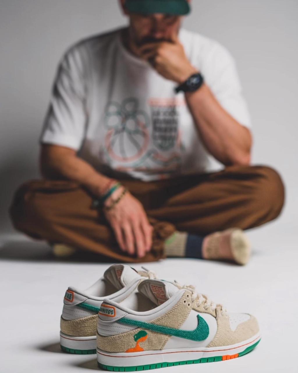 Nike SB Dunk Low "JARRITOS"