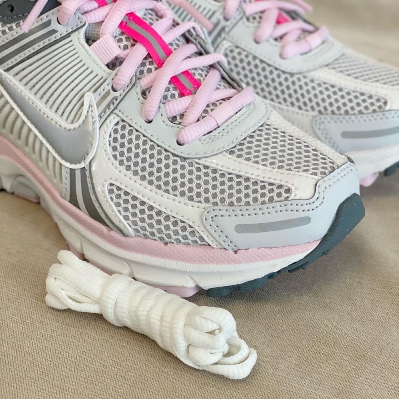 Nike Vomero 5 "White Pink"