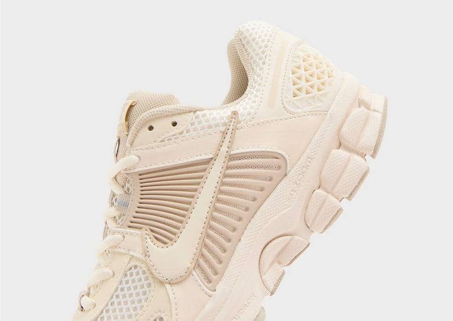 Nike Vomero 5 "Beige"