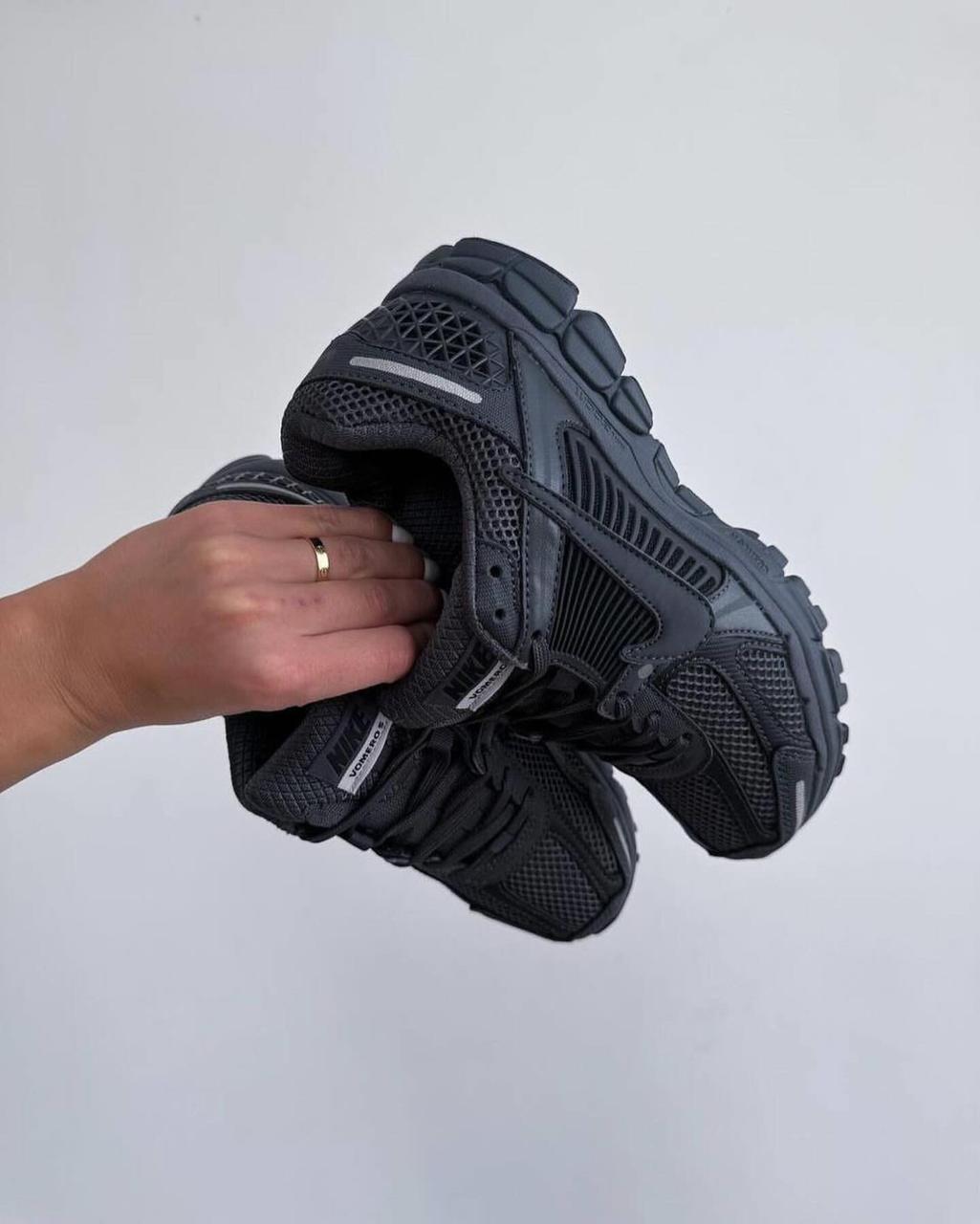 Nike Vomero 5 "Dark Grey"
