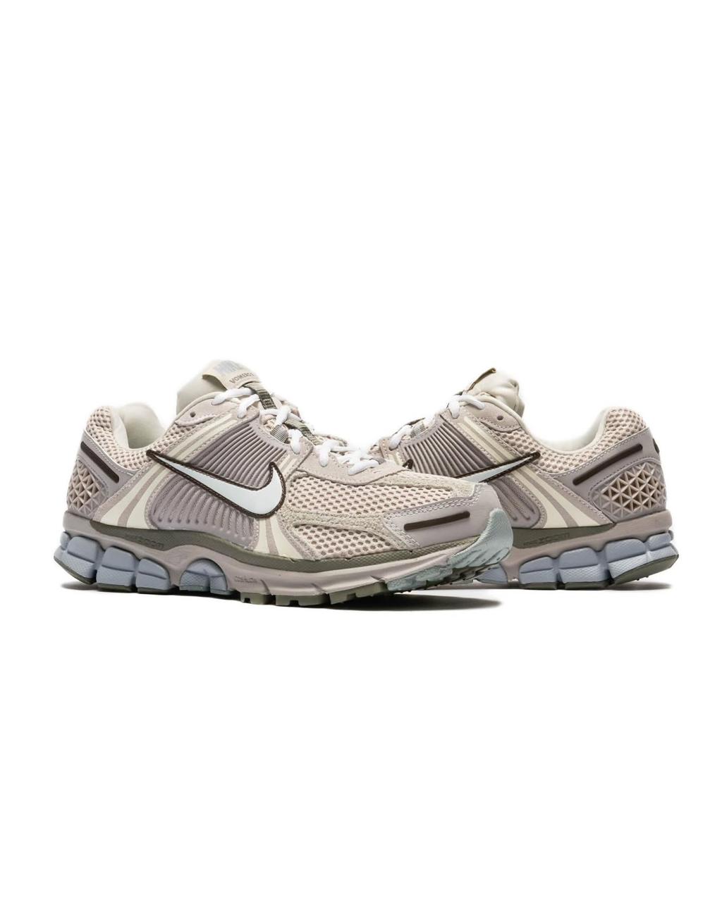 Nike Vomero 5 "Beige"