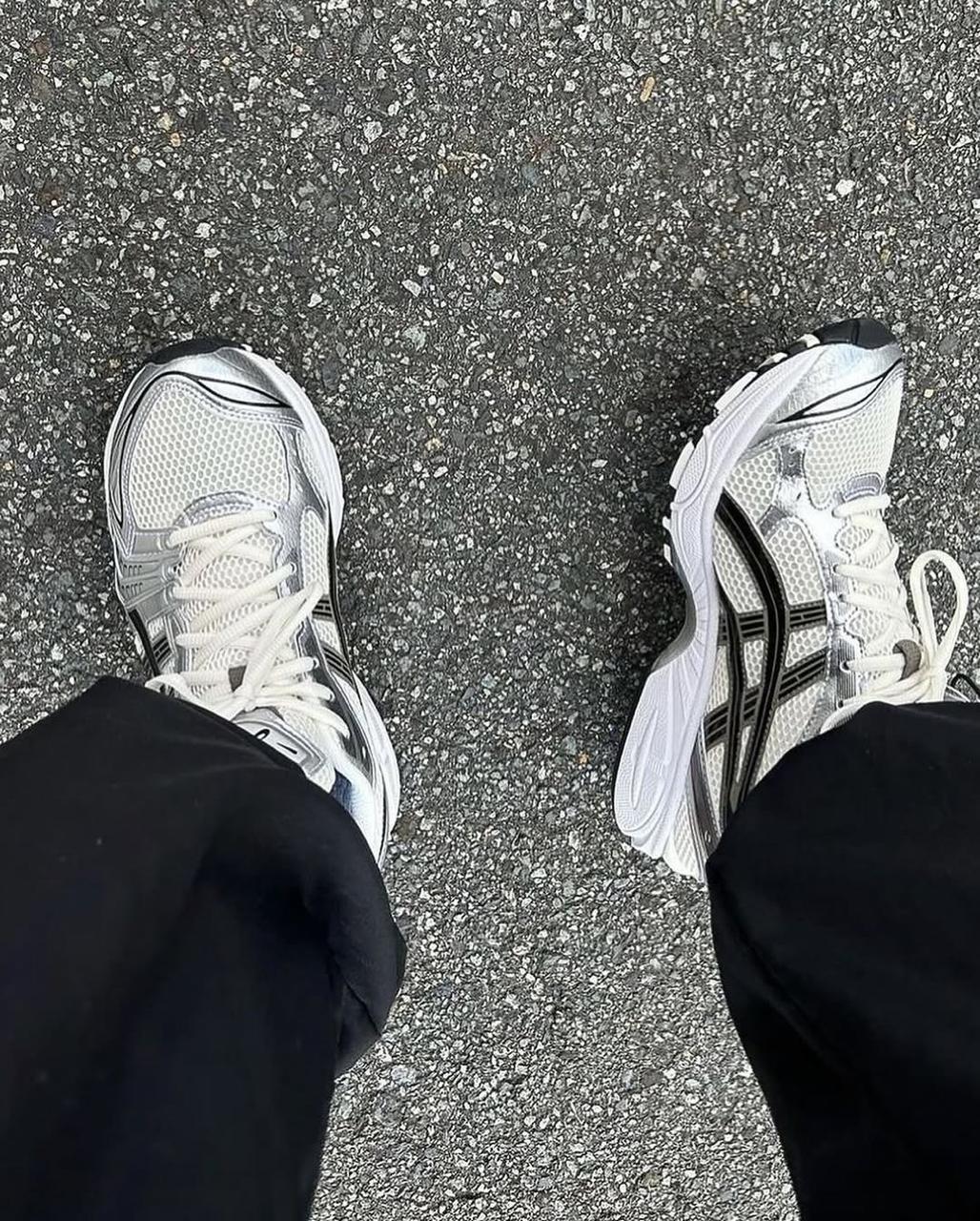 Asics Gel-Kayano "Cream Black Metallic"