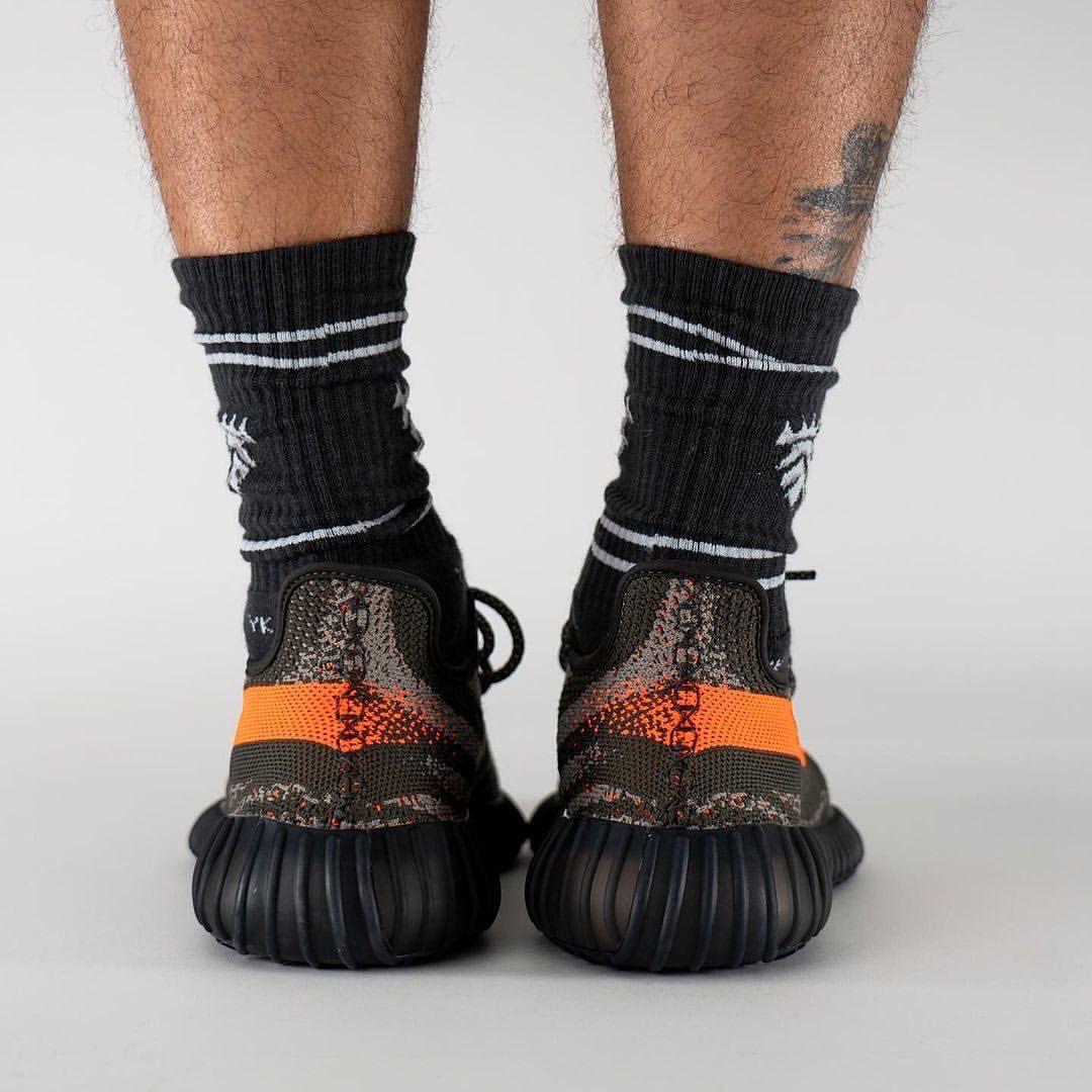 Adidas Yeezy 350 "Carbon Beluga"