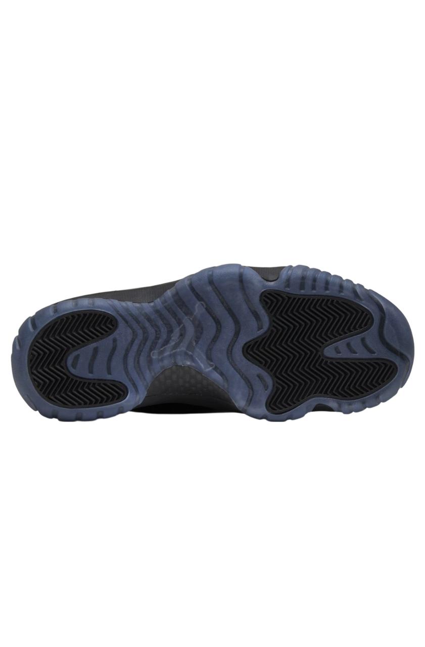 Nike Air Jordan 11 "Black"