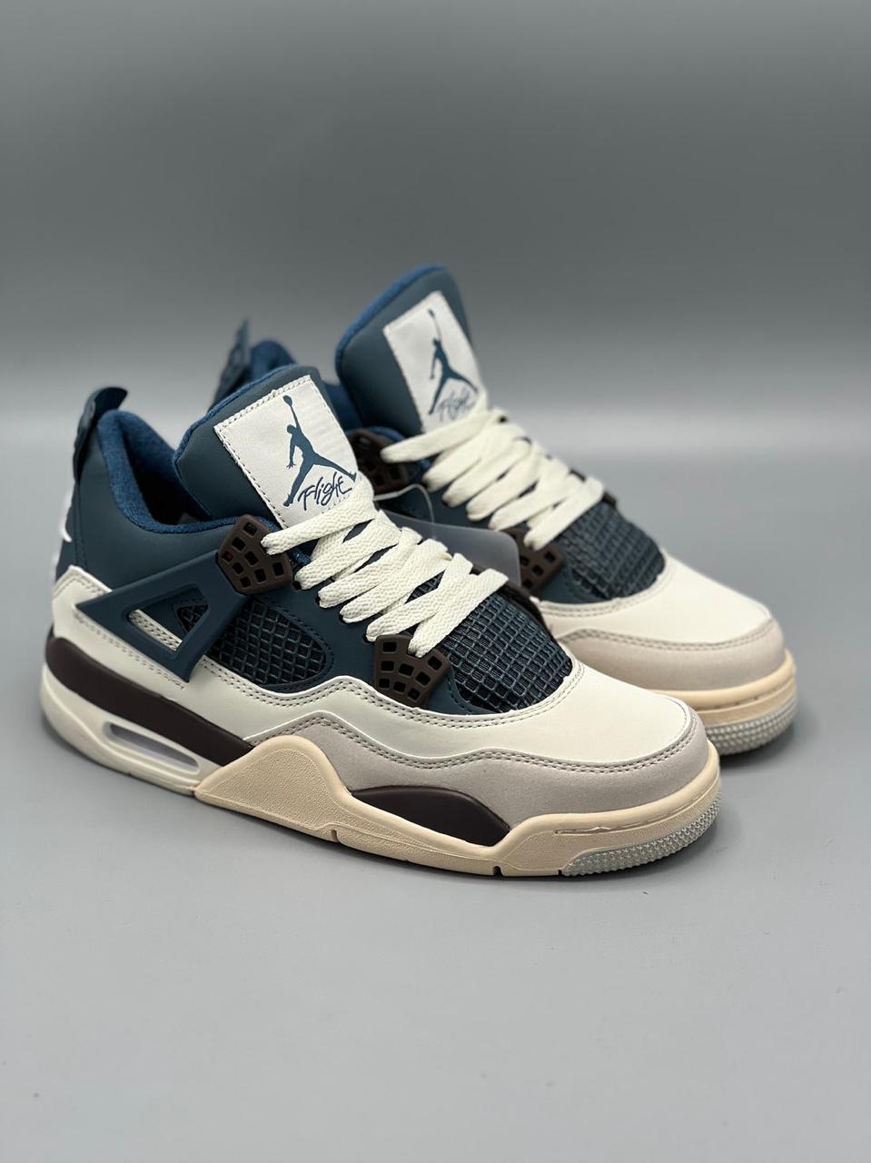 Nike Air Jordan 4 "Beige Blue"