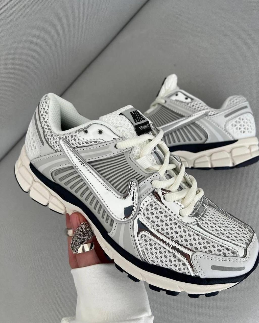 Nike Vomero 5 "White Silver"