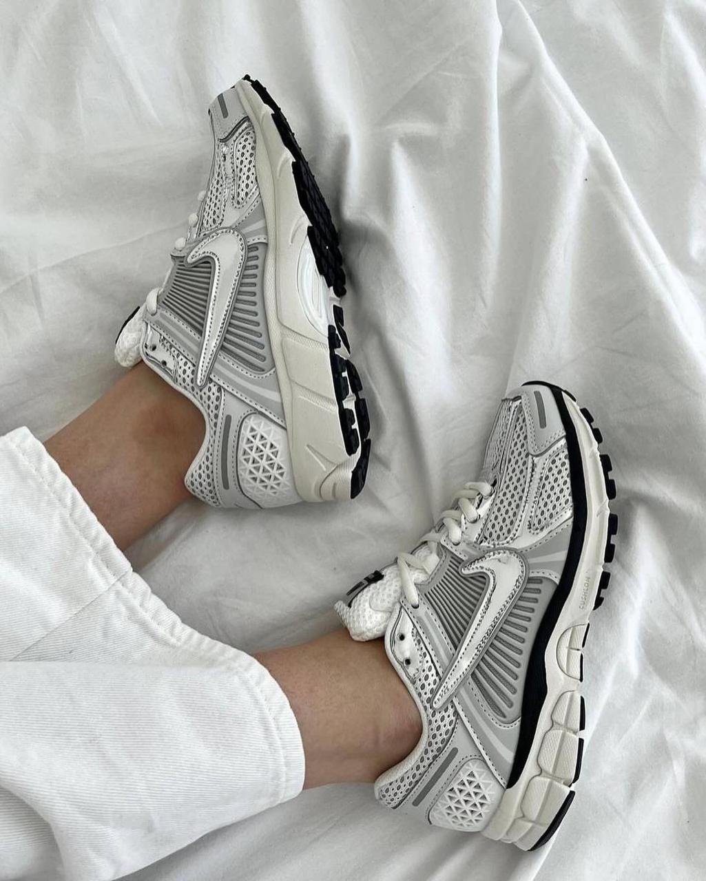 Nike Vomero 5 "White Silver"