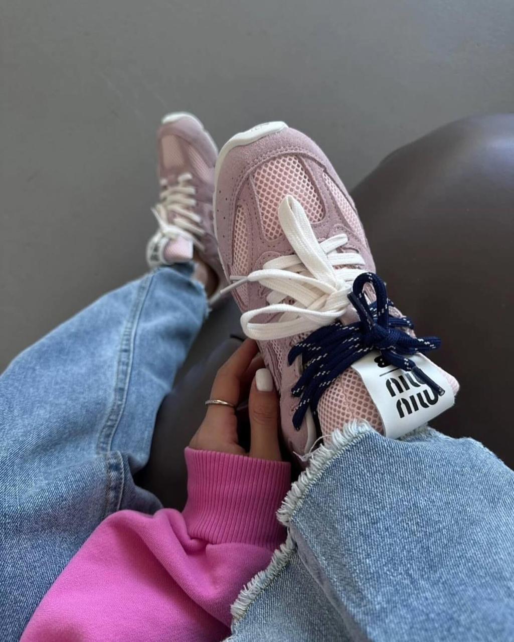 Newbalance 530 Miu Miu  "Pink"