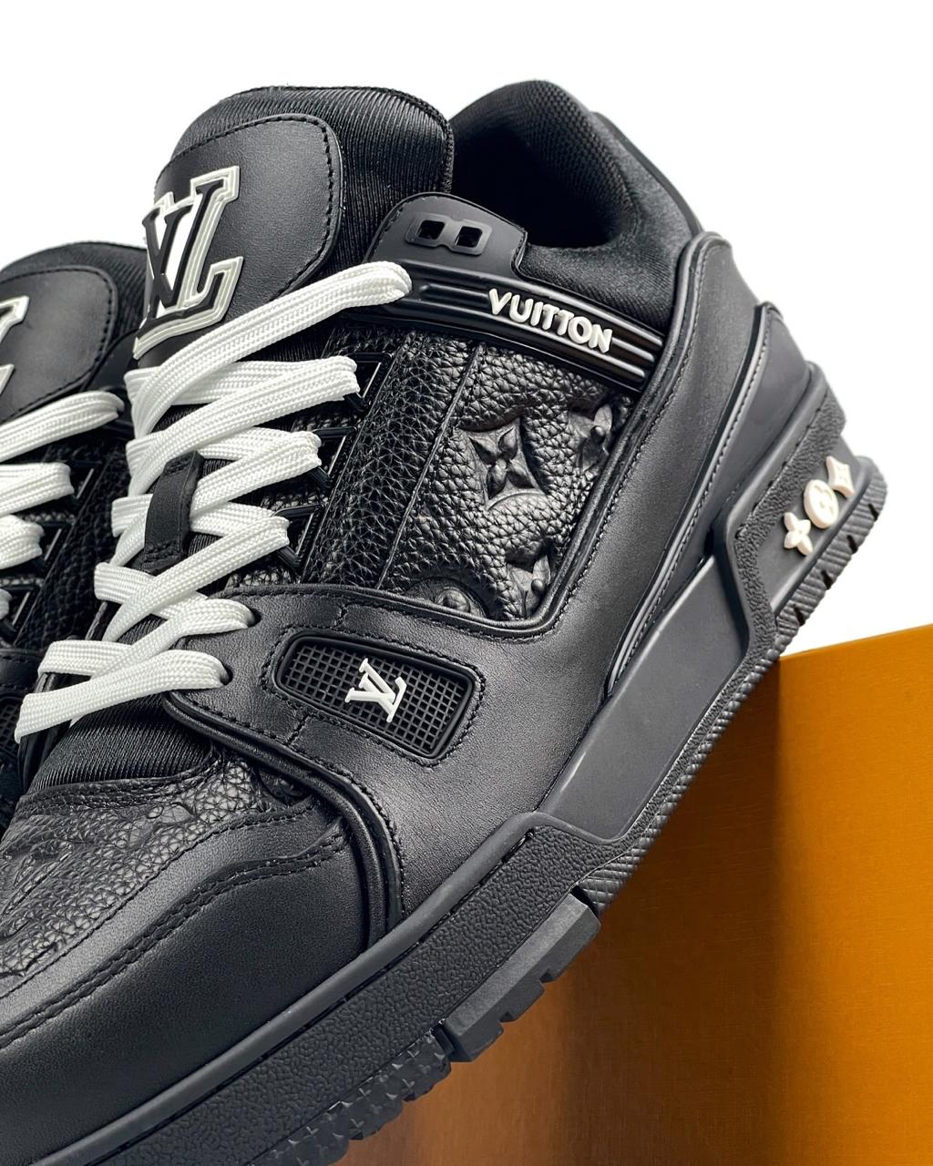 Louis Vuitton trainer "Black"