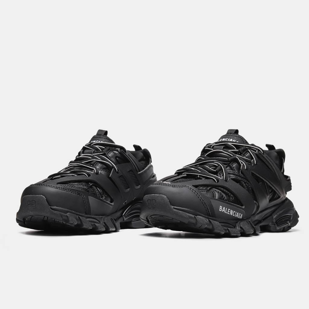 Balenciaga Track "Black"