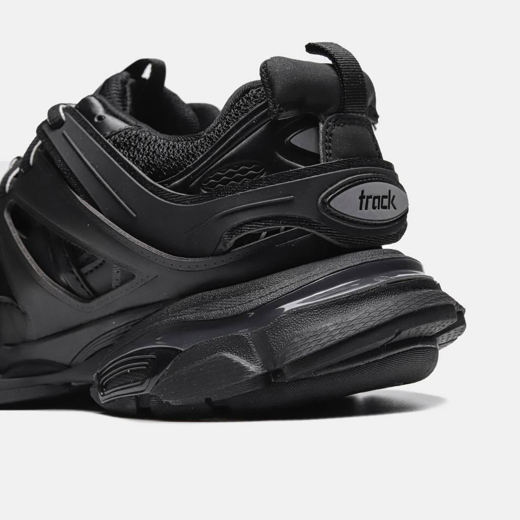 Balenciaga Track "Black"