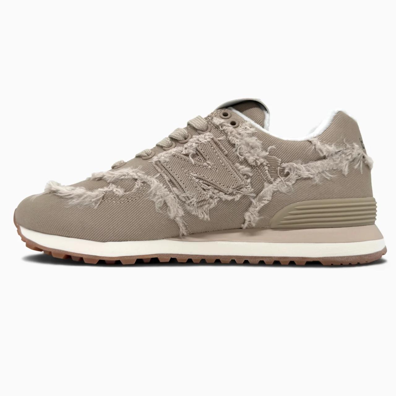 NewBalance Miu Miu 574 "Beige"