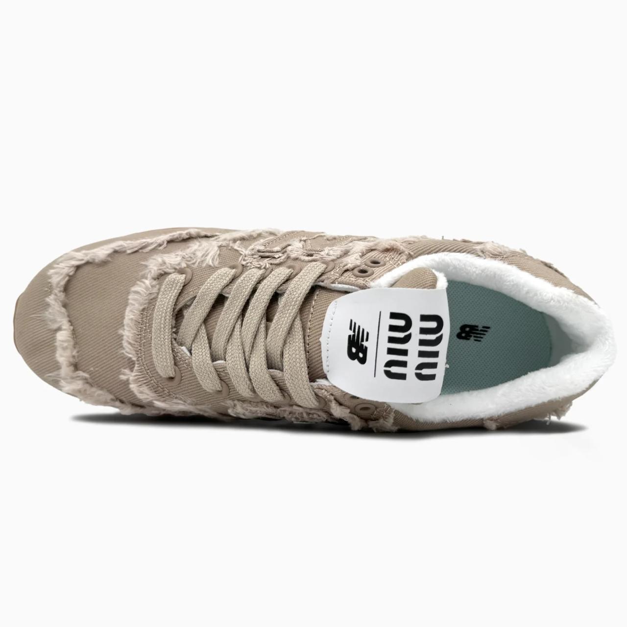 NewBalance Miu Miu 574 "Beige"