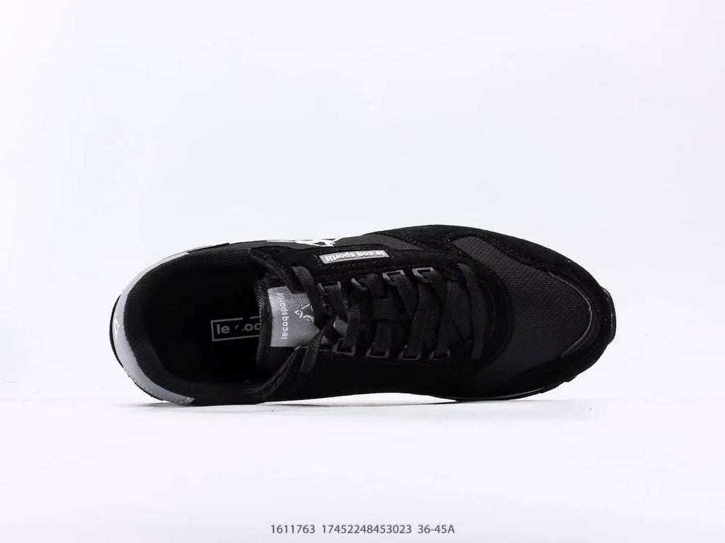 Le Coq Sportif "Black"