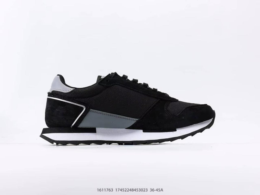 Le Coq Sportif "Black"