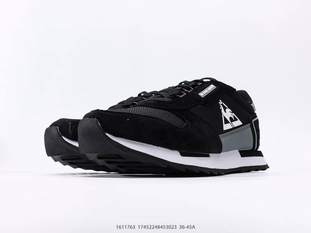 Le Coq Sportif "Black"