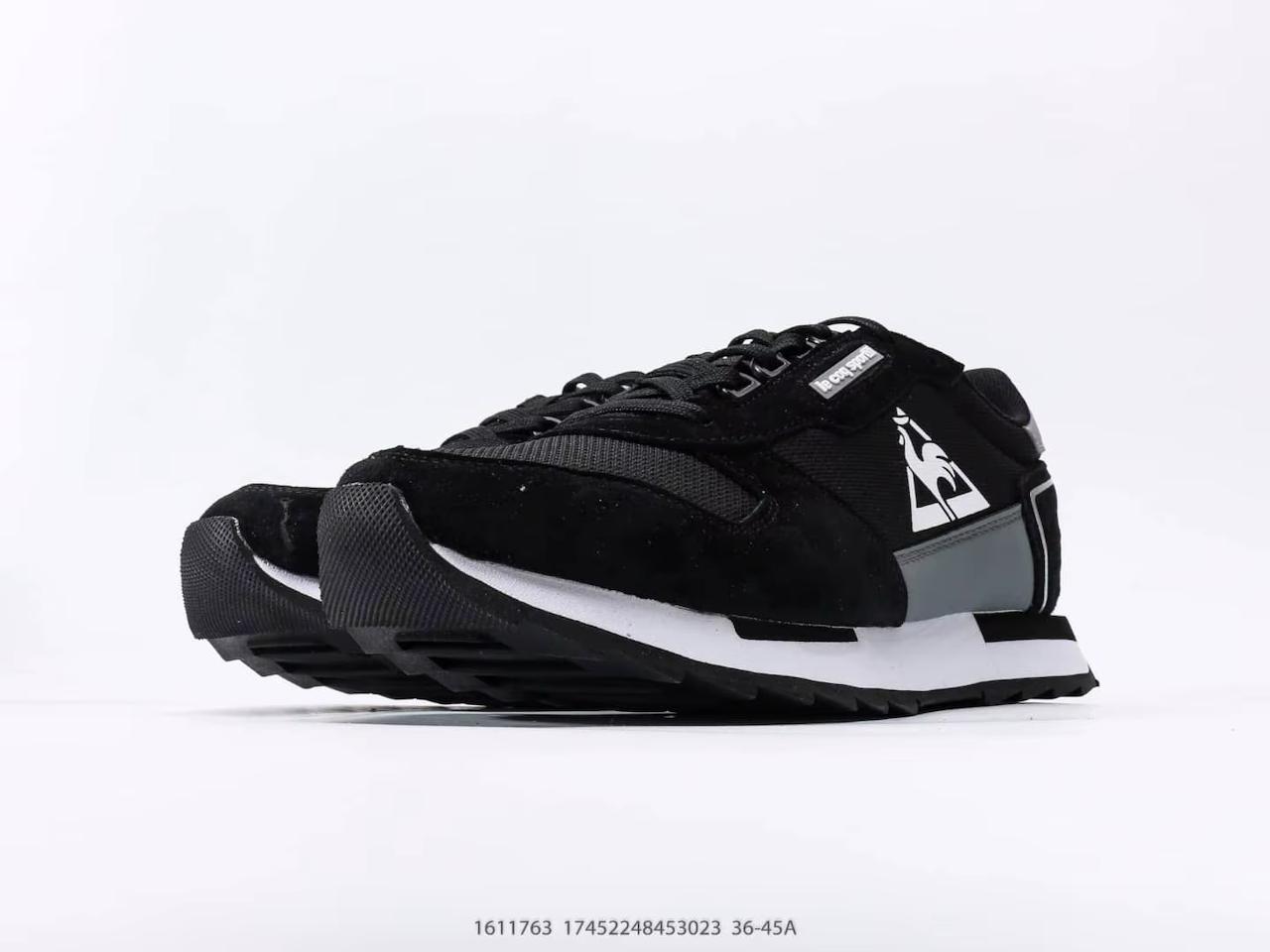 Le Coq Sportif "Black"